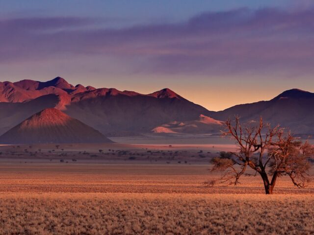 Kwessi-Dunes-NamibRand-scenery 