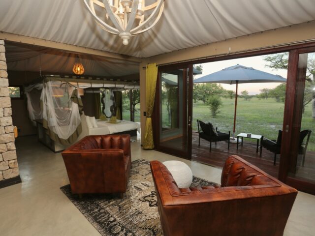 Etosha Oberland Lodge