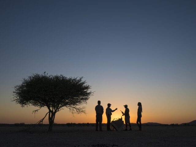 Little Ongava - Ongava Game Reserve - Sundowner on Ongava Game Reserve