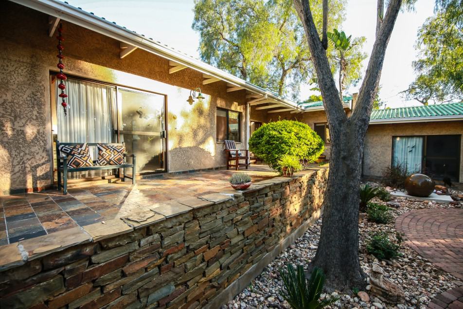 Sonneneck Guesthouse - Windhoek