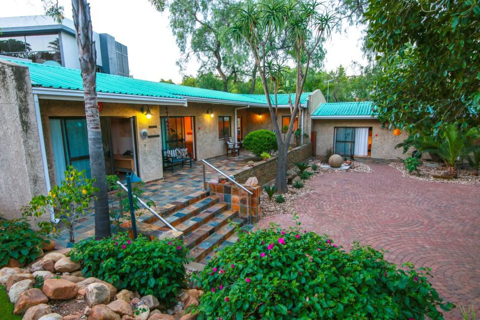 Sonneneck Guesthouse - Windhoek