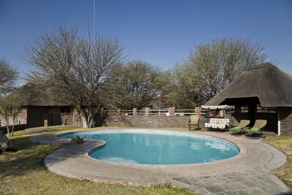Swimming Pool at Grassland Bushman Lodge