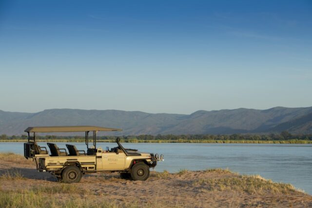 African Bush Camps Zambezi Expeditions Activities & Wildlife