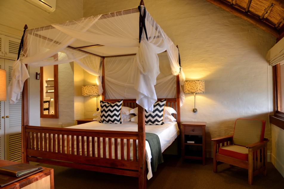 Victoria Falls Safari Lodge