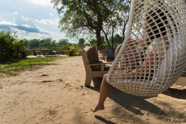 Sindabezi Island Lodge