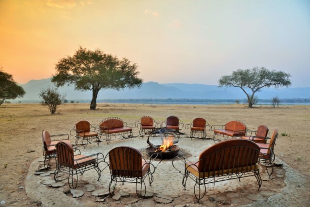 Hideaways Mana Pools Safari Lodge